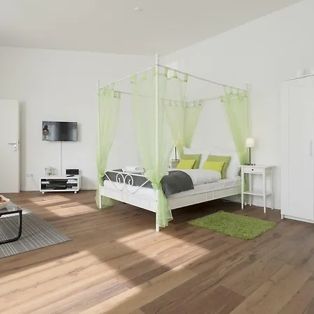 Niemetzstr 51 Apartment *
